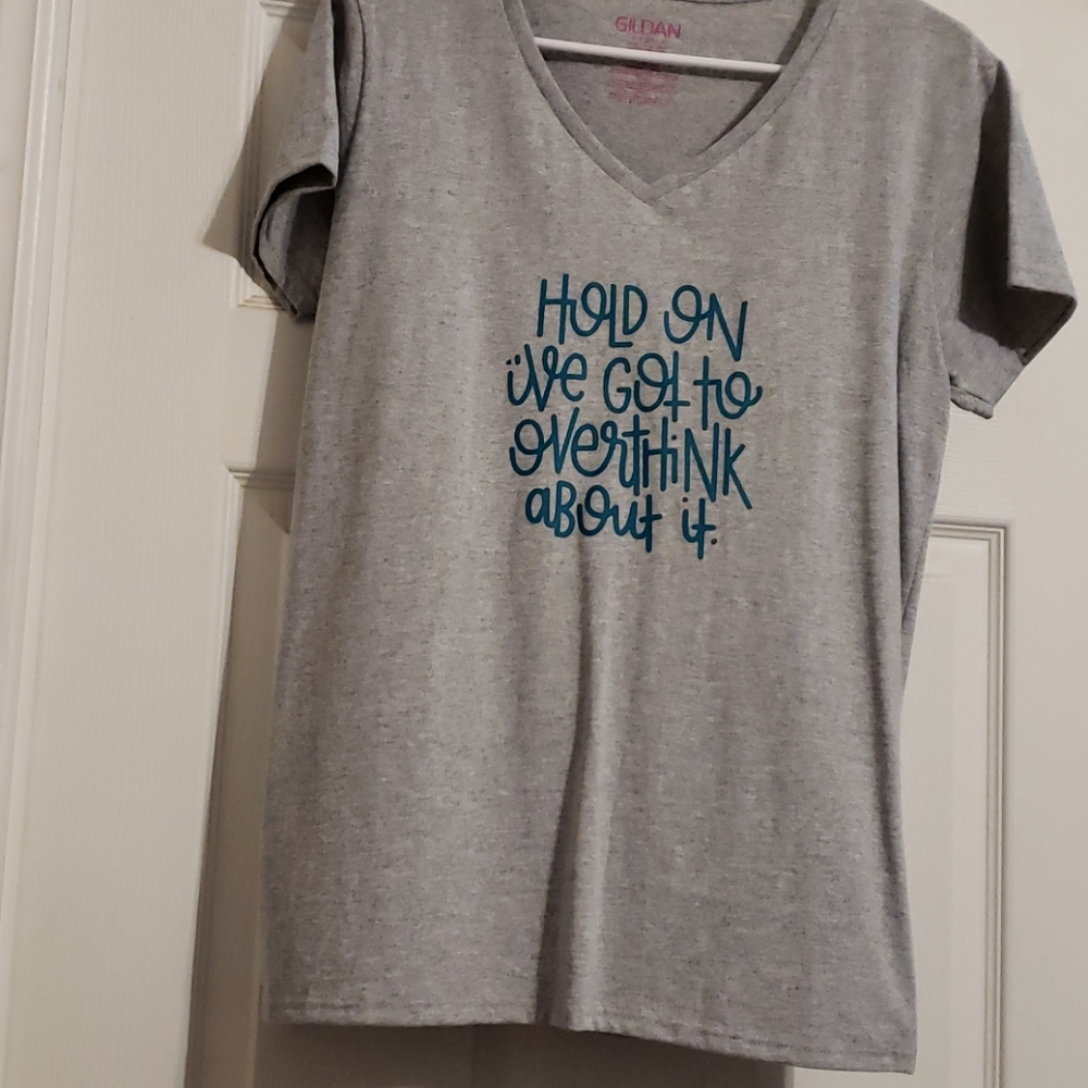 Gildan v-neck Custom Tee
